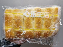 奶霜面包-心乐生活新鲜屋(星海广场店)