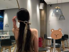-奈雪的茶(湖滨银泰in77C区PRO店)