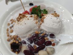 招牌烤椰冰淇淋清补凉-自然椰·海南清补凉(海月广场店)