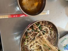-正宗杨记普洱酸醋米线(总店)