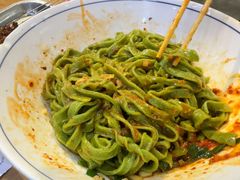 -秦君宝手擀菠菜面(金花路店)