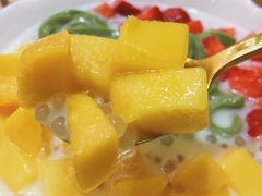 芒果-甜心妈妈·榴莲星级糖水(北京路总店)