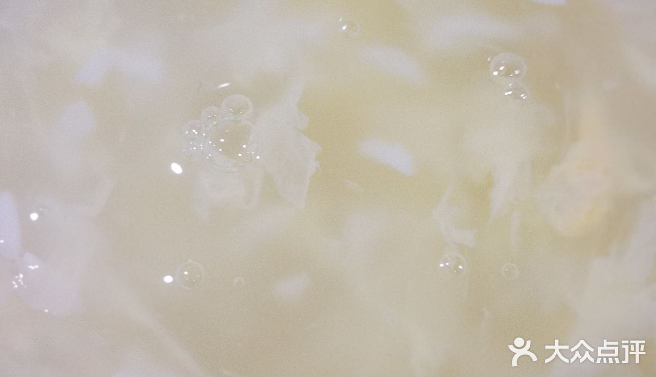 以最快的方式搞定一碗热干面和鸡蛋米酒蛋花儿