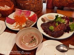 -羽深肉铺 Steak & Wine