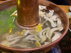 -民食香·腊排骨野生菌美食(木府店)