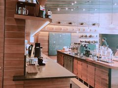 -星巴克臻选(广州高德置地秋广场店)