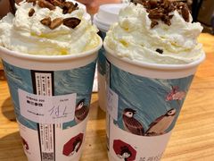 -茶颜悦色(嘉顿一楼吉时赏味游园会店)