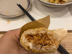 -正南齐北·老街糯米团(洪崖洞店)