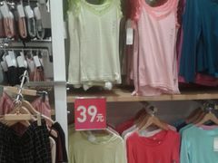 -优衣库(青岛万象城店)