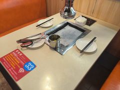 -爱客得牛排海鲜烤肉·火锅自助(春熙路黑金好店)