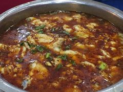 -金良酸菜鱼(宁海路总店)