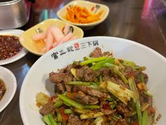 -富正毅三下锅·湘西韵味(天门山索道店)