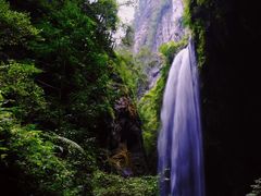 -龙水峡地缝景区