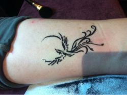 -艾妃罗高科美肤美甲美睫健康管理