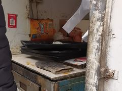 -郭际辣饼铺(第三中学店)