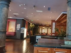 -八府香鸭·啫啫煲(华山路店)