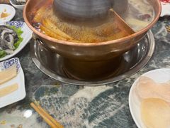 -楼外楼大刀肉传统火锅居(幸福街店)