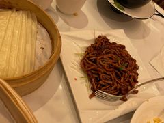 京酱肉丝-乐忻皇朝汇(环贸iapm商场店)