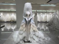 -南京宝娜嫁衣婚纱礼服馆(中央路店)