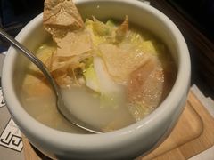 -穹六人间 people 6(岳阳路店)