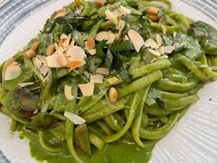 菠菜汁青酱意大利面-拾挚扒房(招商花园城店)