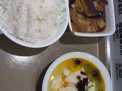 -老乡鸡(上海巴黎春天浦建店)