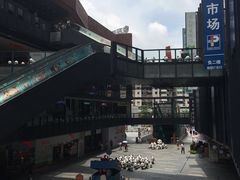 -江燕路万科里