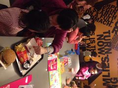 iphone_upload_pic-麦当劳(龙之梦购物中心店)