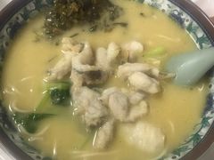 -明呈黄鱼面馆(斜土路店)
