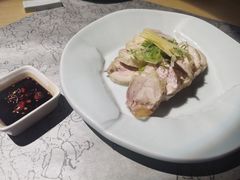 -穹六人间 people 6(岳阳路店)