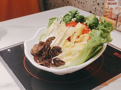 -黄记煌三汁焖锅(新佳丽江汉路店)