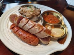 德国香肠大拼盘-埠口精酿夜景餐酒吧· BREWPORT BISTRO(长嘉汇重庆之眼店)