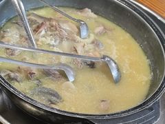 -侠成水上农庄(工业大道店)