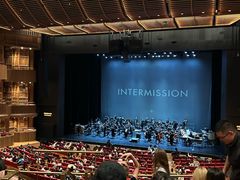 -交通银行前滩31演艺中心