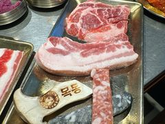 厚切黑猪五花肉-牧童禧肉社·韩国炭火烤肉店(中粮祥云小镇创始店)