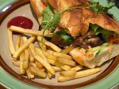 烤鸡肉三明治-saigon saigon | 西贡西贡(滨北店)