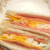 养生黑芝麻黑豆花生红枣豆浆