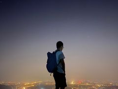 -鬼笑石后山停车场