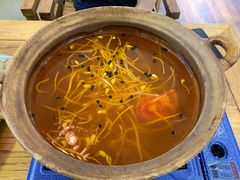 -猫爷的腔调·黔小馆(交大医学住宅区店)