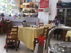 -红色湘菜馆(春风店)