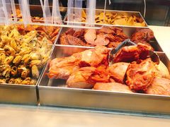 -狗撵鸭(泰山公寓店)