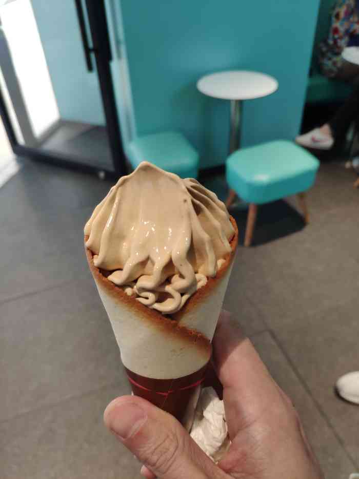 kfc冰淇淋华夫(华润万象店)