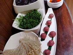 -海底捞火锅鲜切牛肉主题店(长寿路店)