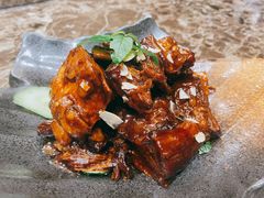 -河畔春天时尚餐厅