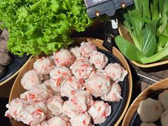 -牛YO寿喜烧·铁板烧和牛火锅自助(市府恒隆店)