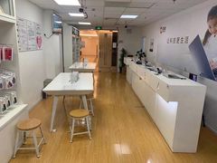 -闪电蜂手机快修连锁·上海永赋科技店