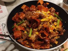 香锅脆骨-小菜园新徽菜(芜湖奥特莱斯店)