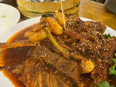 -喇喇排骨火锅·传统韩式脊骨汤(望京西园总店)