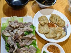 -小椒羊.羊肉粉 龙虾 羊肉串(新地旗舰店)