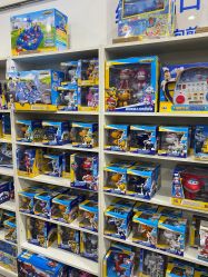 -逝水玩具折扣店